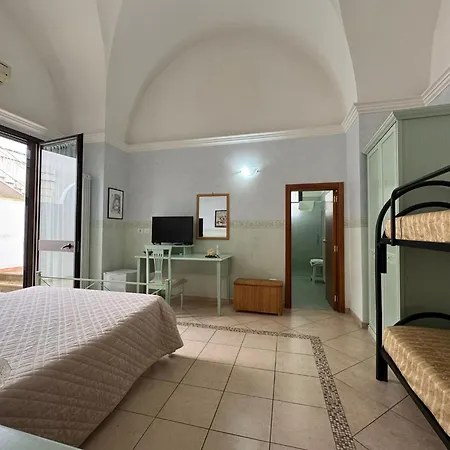 La Corte Bed & Breakfast *